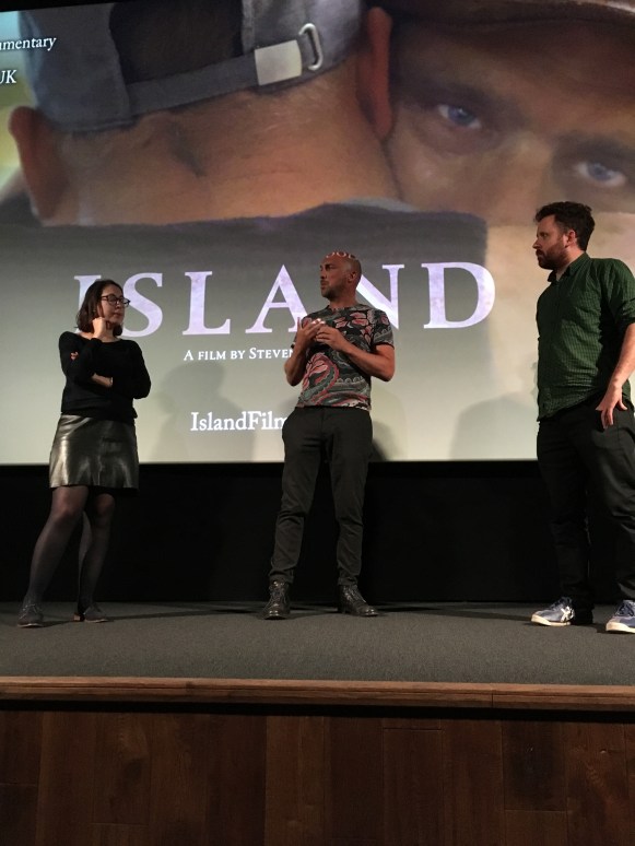 4CBD958B-7A81-4CBC-8A94-735C241BE37F